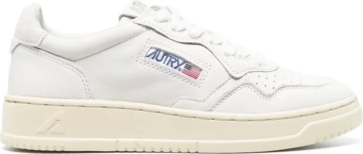 Medalist Low "Goat/White" sneakers