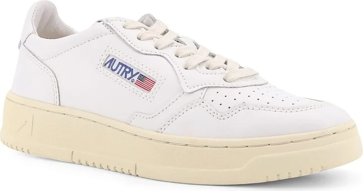 Medalist Low Leather Low-top Snakers - Image 2