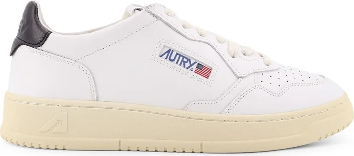 Medalist Low Leather Low-top Sneakers