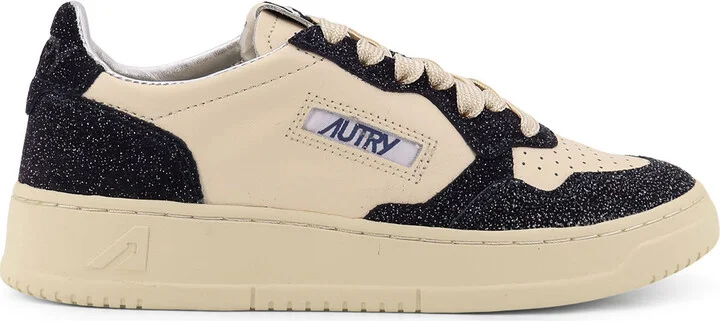 Medalist Low Leather Low-top Sneakers