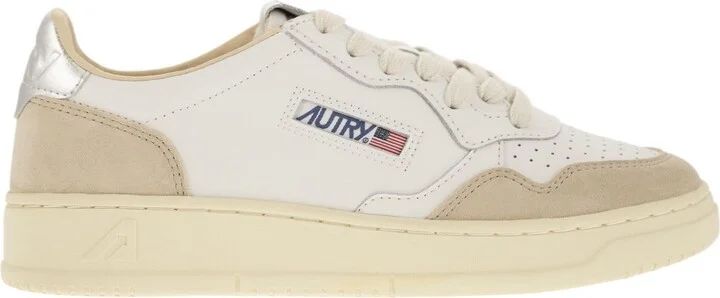 White/silver