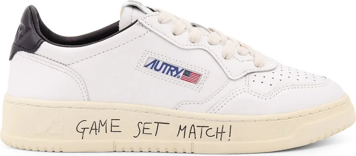 Medalist Low Leather Sneakers