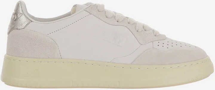 Medalist Low Leather Sneakers