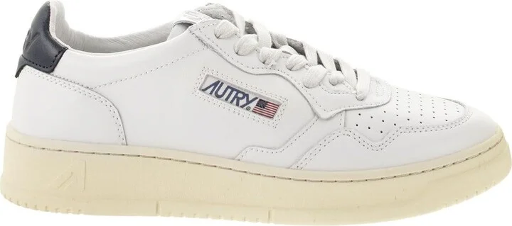 Medalist Low - Leather Sneakers