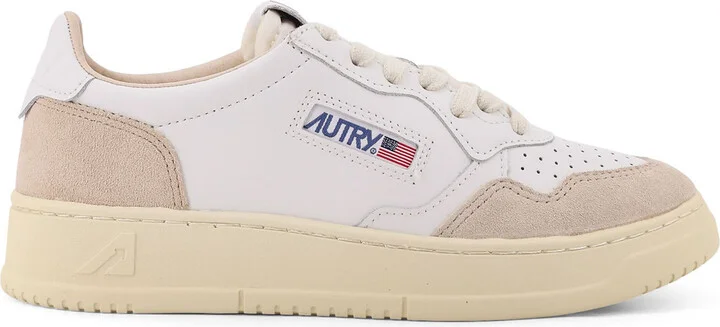 Medalist Low Low-top Leather Sneakers
