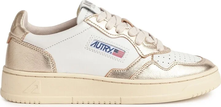 Medalist Low Sneaker - Image 3