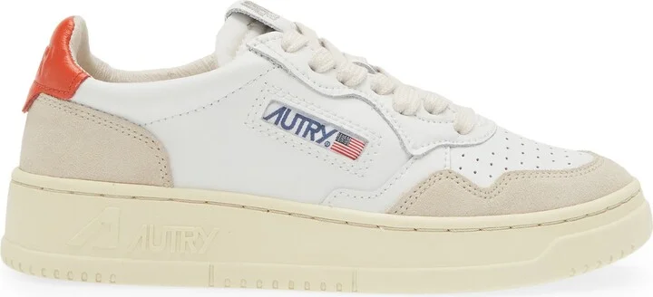 Medalist Low Sneaker - Image 3