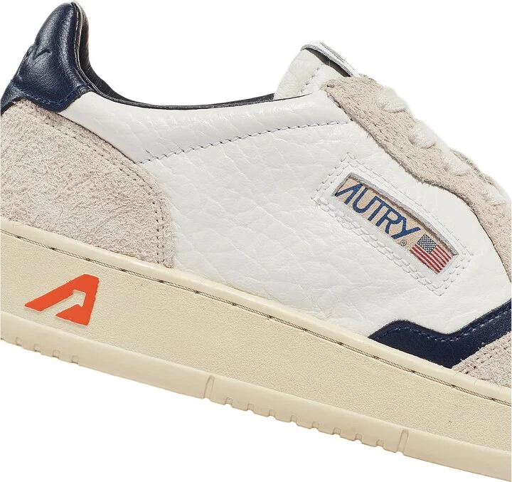 Medalist Low Sneaker - Image 6