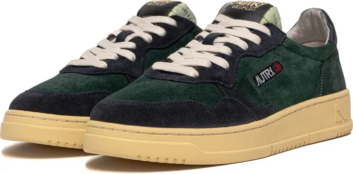 Medalist Low Sneaker - Image 10