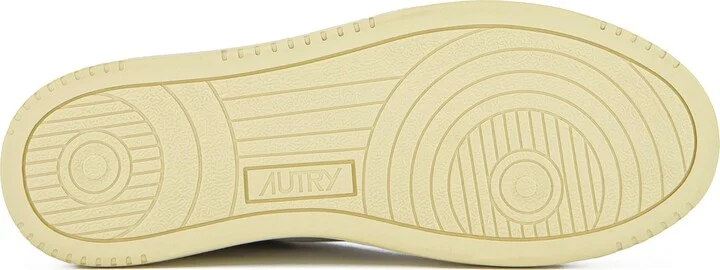 Medalist Low Sneaker - Image 5