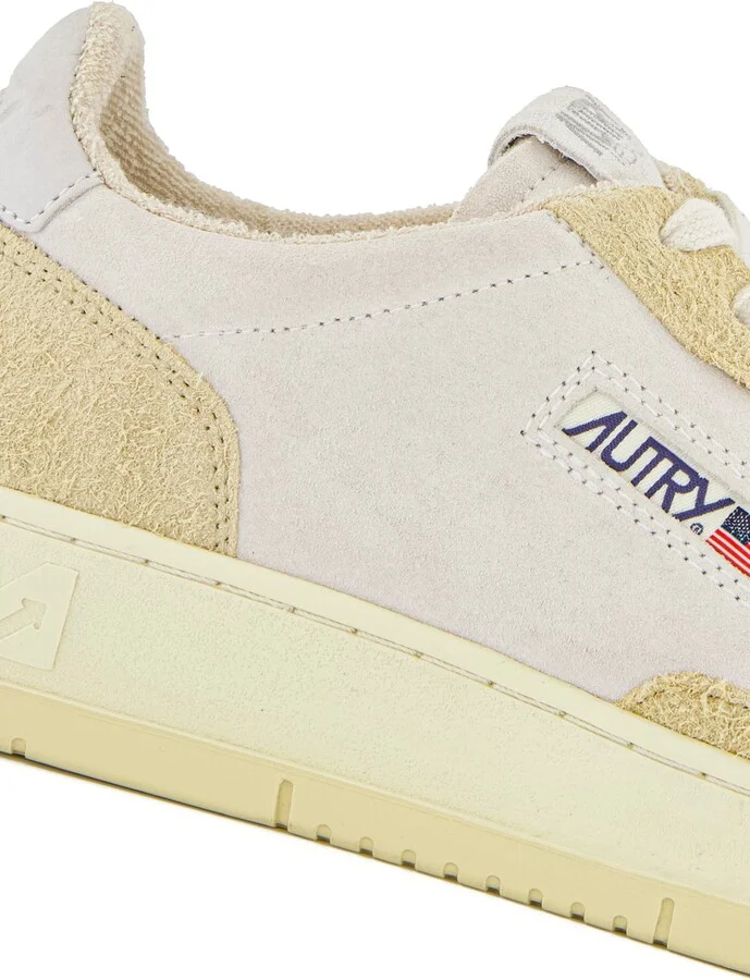 Medalist Low Sneaker - Image 6