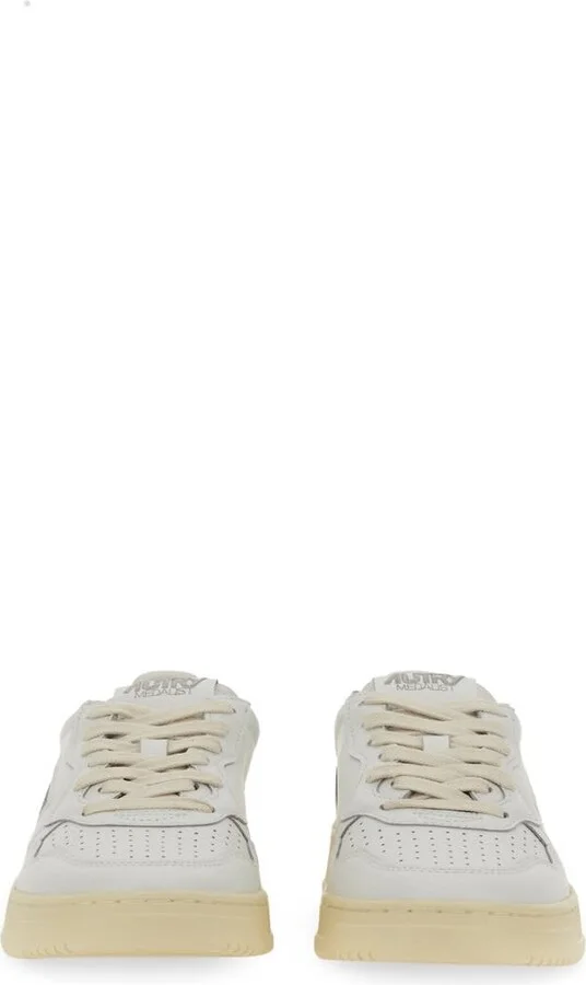 Medalist Low Sneaker - Image 4