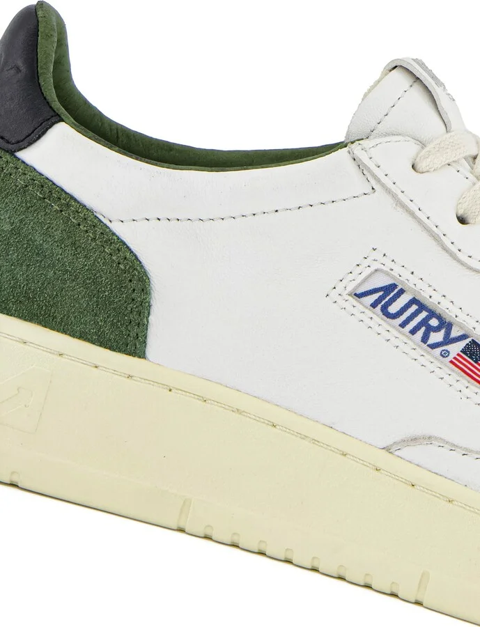 Medalist Low Sneaker - Image 6