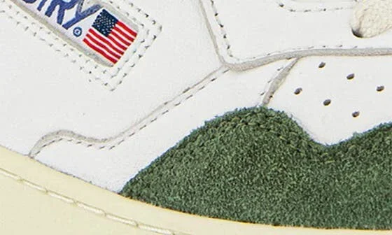 Medalist Low Sneaker - Image 7