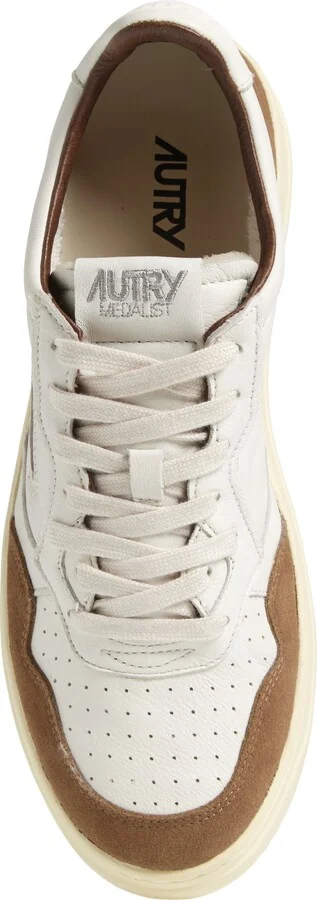 Medalist Low Sneaker - Image 5