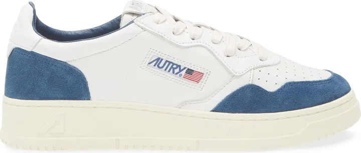 Medalist Low Sneaker - Image 9