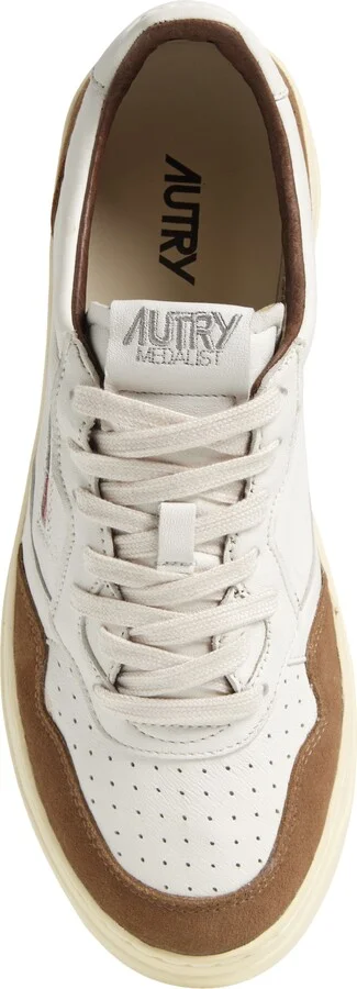 Medalist Low Sneaker - Image 5