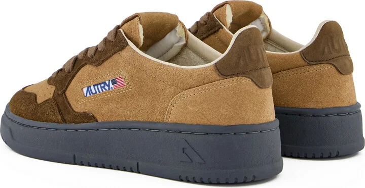 Medalist Low Sneaker - Image 11