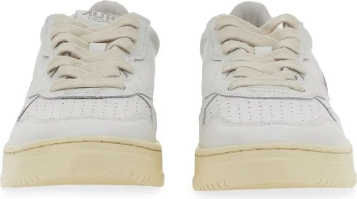 Medalist Low Sneaker - Image 2