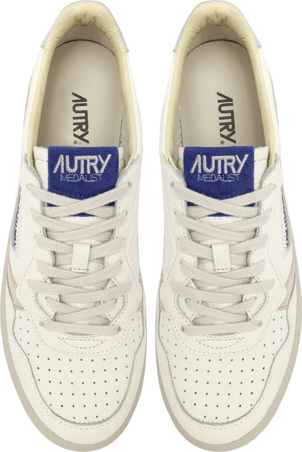 Medalist Low Sneaker - Image 4