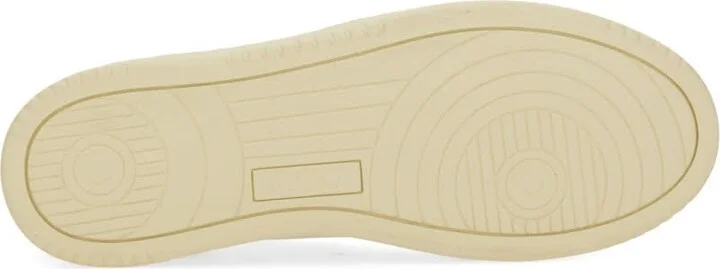 medalist Low Sneaker - Image 5