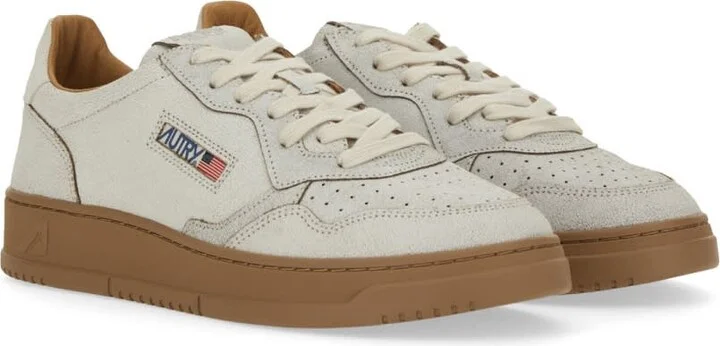 medalist Low Sneaker - Image 2