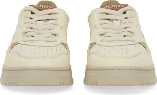 Medalist Low Sneaker - Image 5