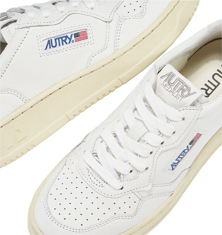 Medalist Low Sneaker - Image 7