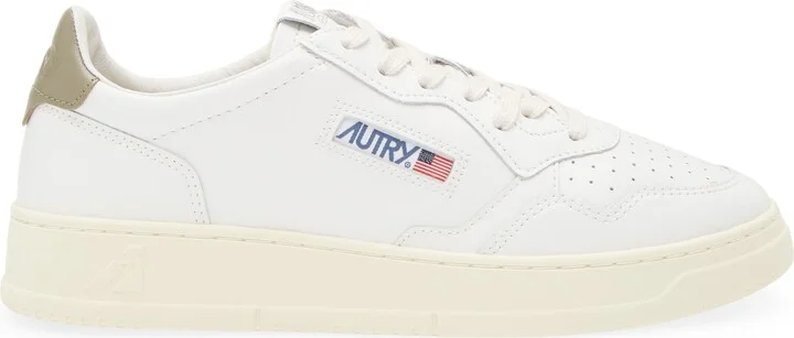 Medalist Low Sneaker - Image 10