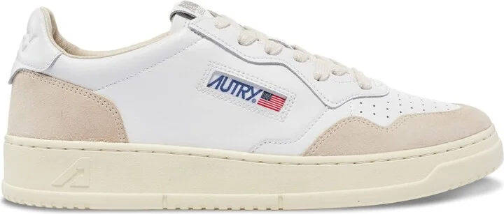 Medalist Low Sneaker - Image 3