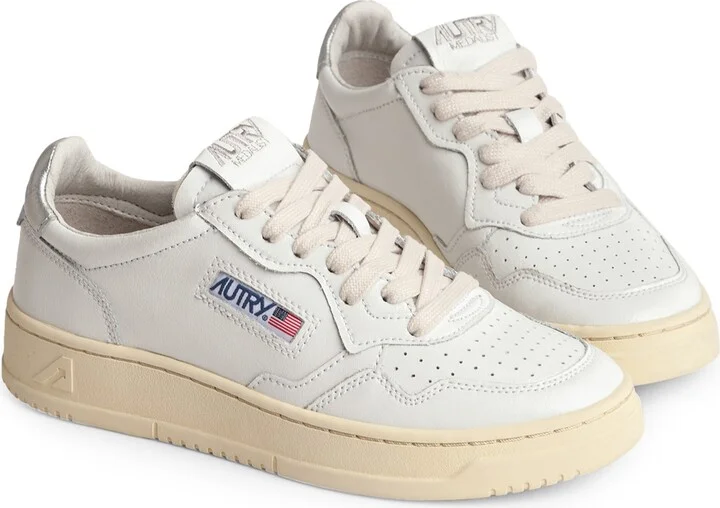 Medalist Low Sneaker - Image 4