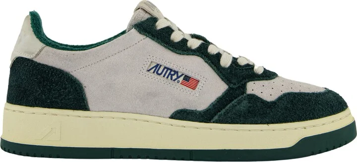 Medalist Low Sneaker - Image 3