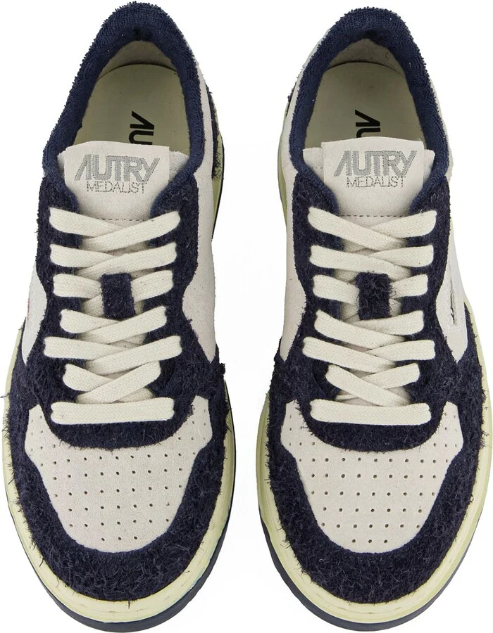Medalist Low Sneaker - Image 10