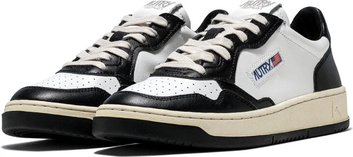 Wht/ Blk