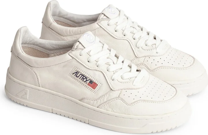 Medalist Low Sneaker