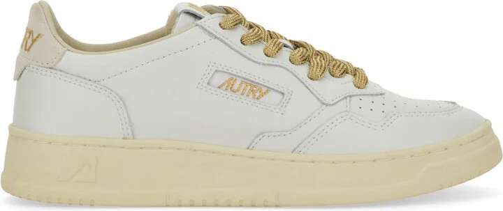 Medalist Low Sneaker
