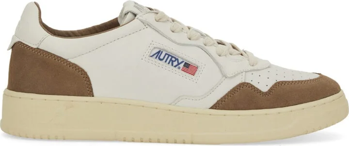 "Medalist" Low Sneaker