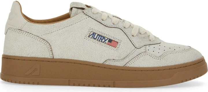 "Medalist" Low Sneaker