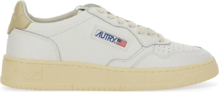 Medalist Low Sneaker