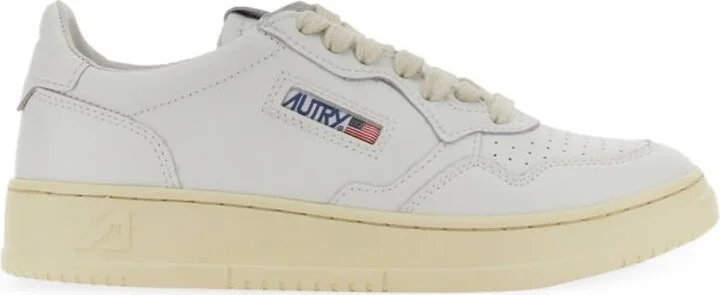 Medalist Low Sneaker