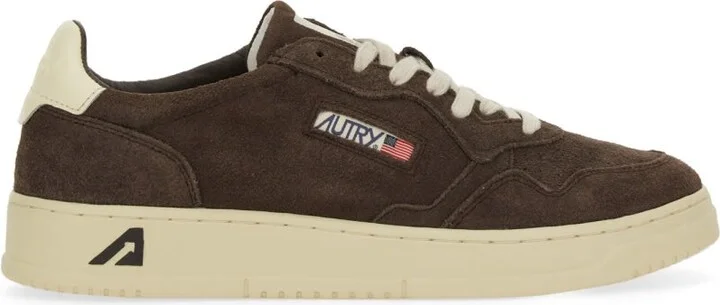 medalist Low Sneaker