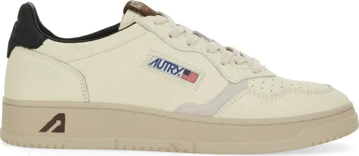 medalist Low Sneaker