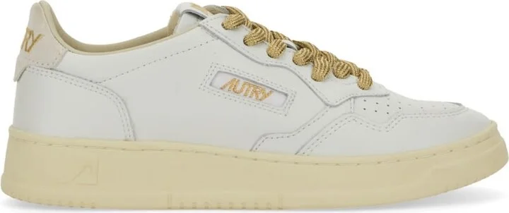 Medalist Low Sneaker