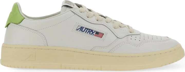 Medalist Low Sneaker
