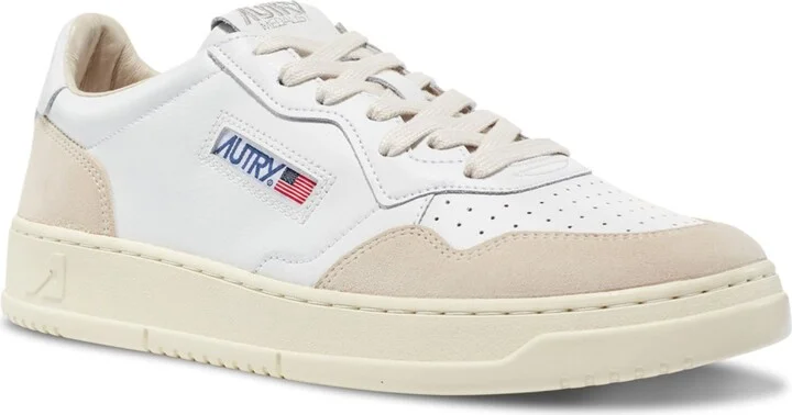 Medalist Low Sneaker