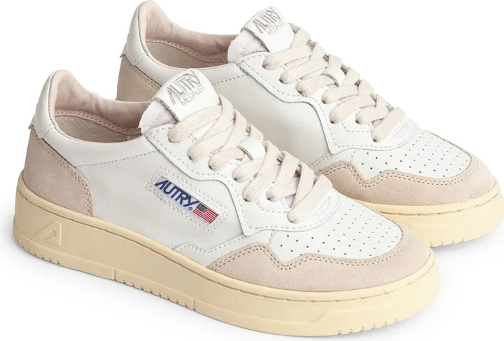 Medalist Low Sneaker