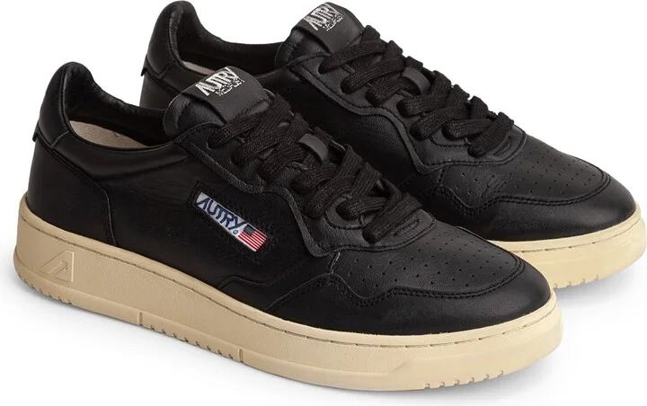 Medalist Low Sneaker