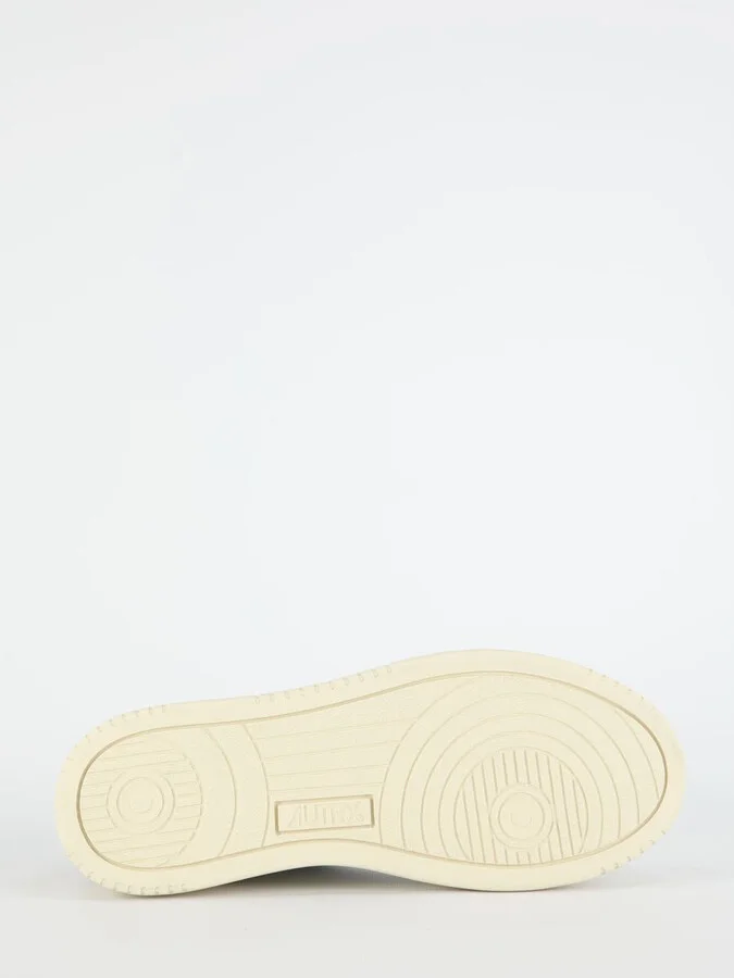 Medalist Low Sneakers - Image 4