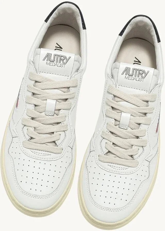 Medalist Low Sneakers - Image 5