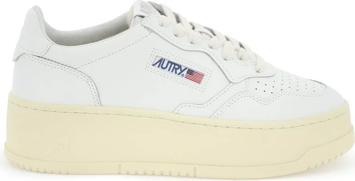 Medalist Low Sneakers